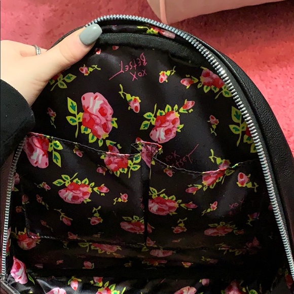 Betsey Johnson backpack - Picture 7 of 9